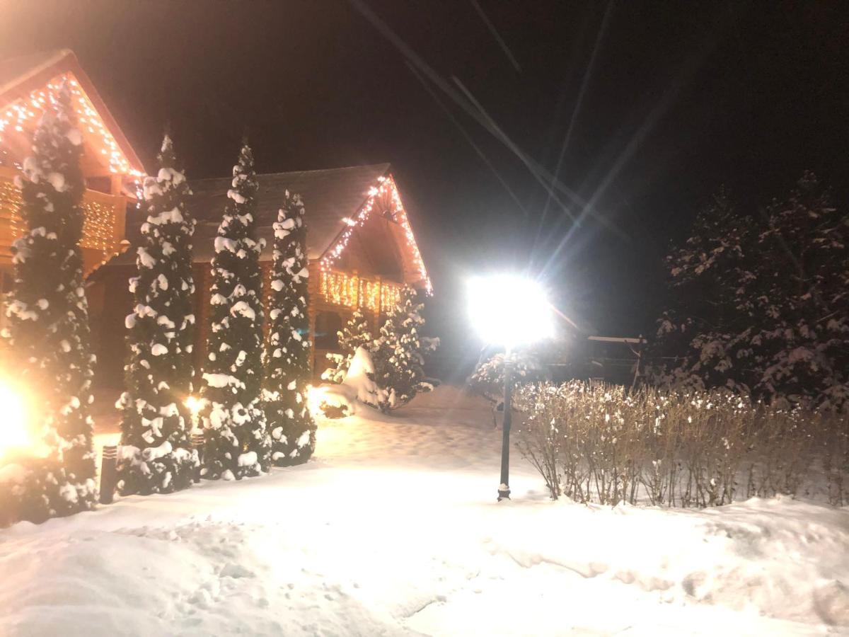 Котедж "Villa Затишна" Mîkulîciîn Exterior foto