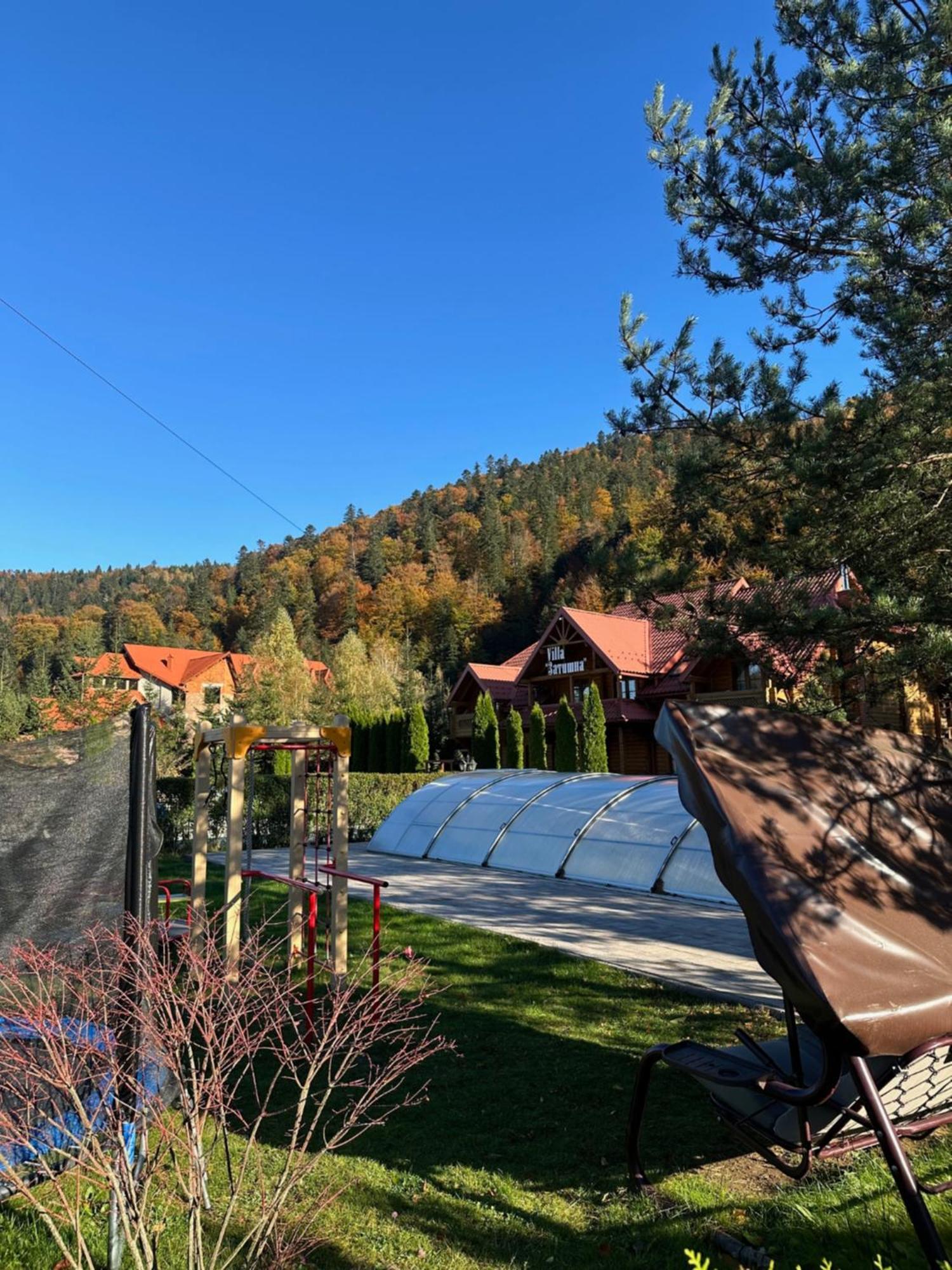 Котедж "Villa Затишна" Mîkulîciîn Exterior foto