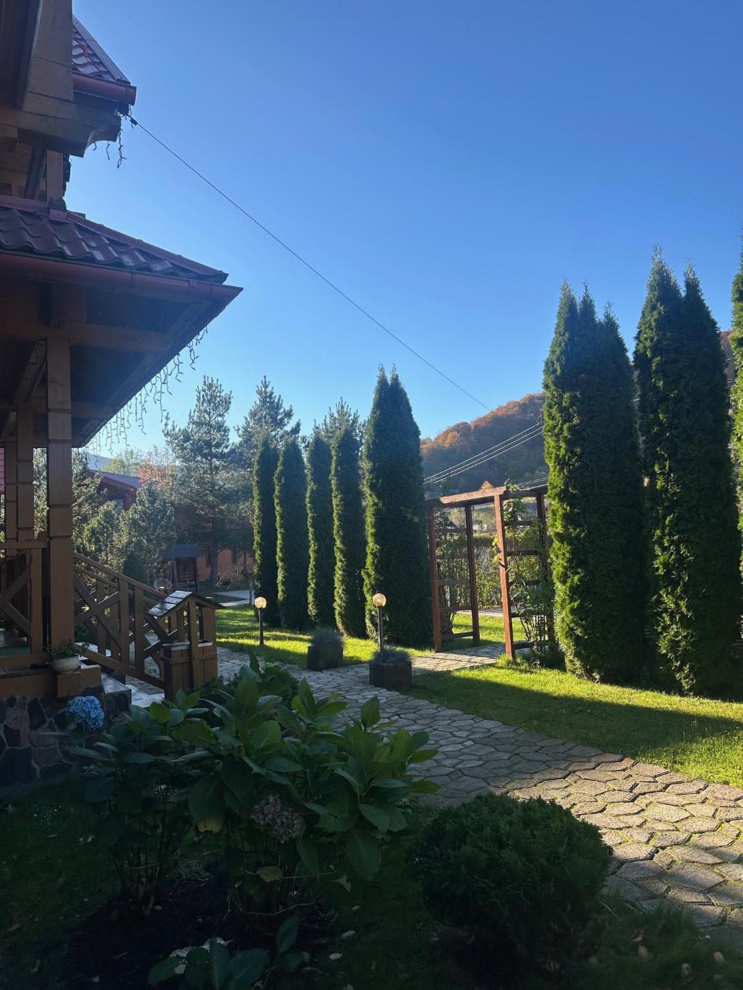 Котедж "Villa Затишна" Mîkulîciîn Exterior foto